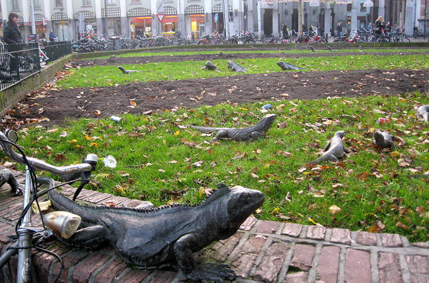 Esculturas no Iguana Park