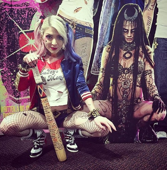 Claudia Vasconcelos, mais conhecida como Heykro, é cosplayer
