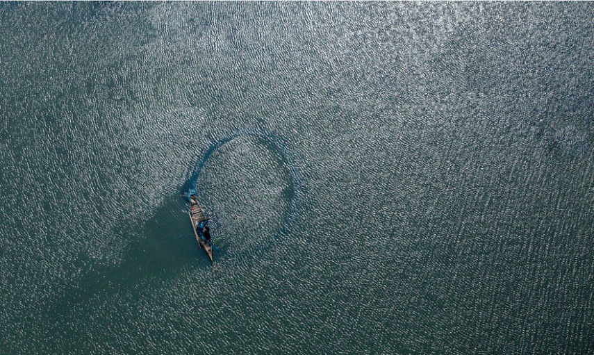 Shamim Shorif Susom é um piloto de aviões e tem a fotografia como hobby