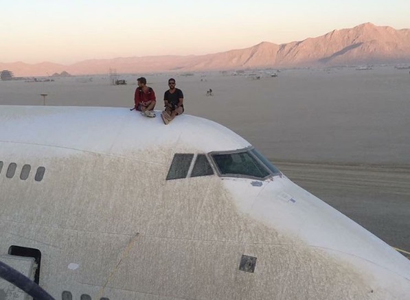 O Burning Man é considerado o maior festival de contracultura do mundo e acontece na região Black Rock Desert, localizado em Nevada, nos Estados Unidos. Vai até a próxima segunda-feira (5)