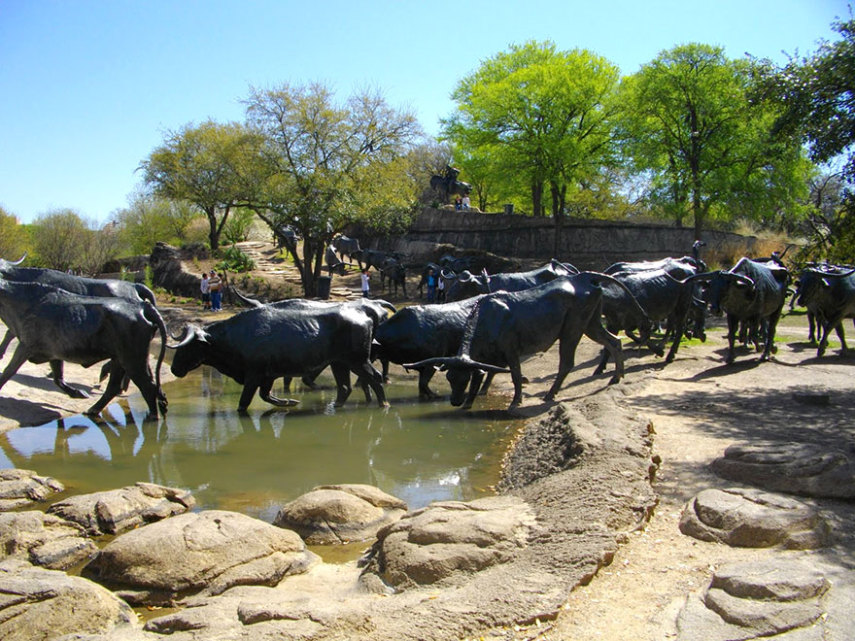 Escultura 'Cattle Drive'