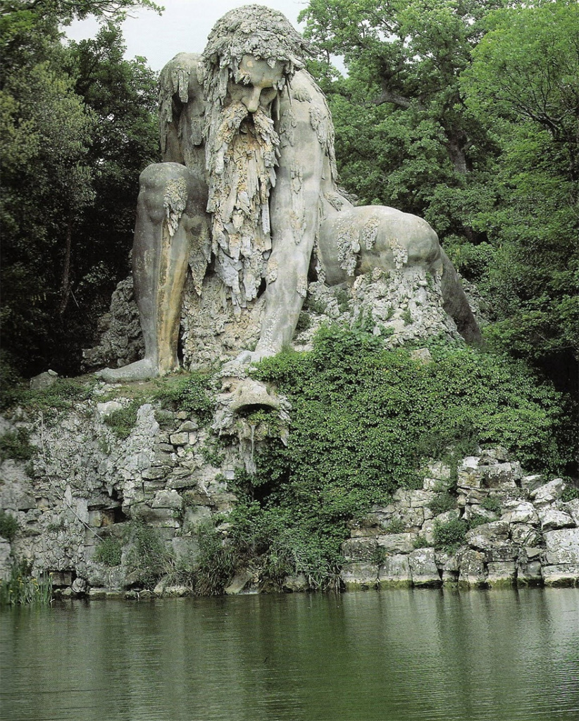 Escultura 'Colossus'