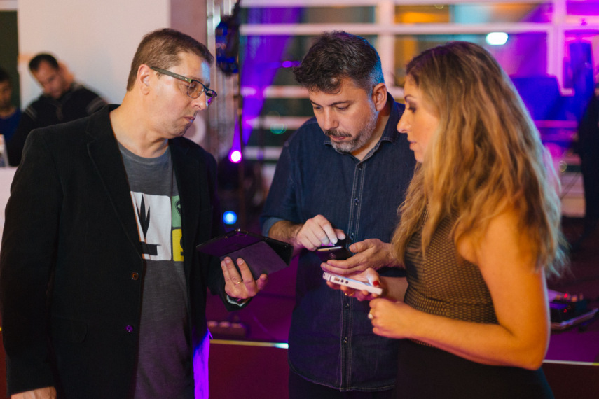 O Virgula.Mix, projeto de vídeo da Mix TV e do site Virgula, foi lançado oficialmente nesta terça-feira (2) em São Paulo