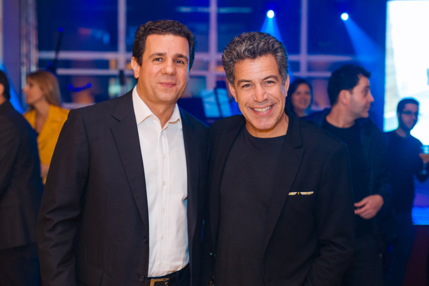 Os empresários Fernando Di Genio, sócio-diretor do Grupo Mix de Comunicação, e Luiz Calainho, sócio-diretor do Grupo L21, que entre outros negócios controla o site Virgula