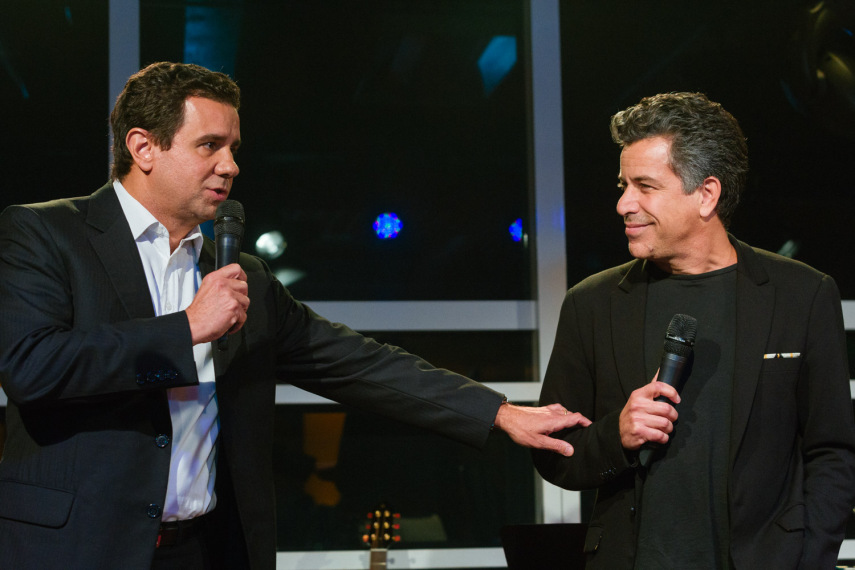 Os empresários Fernando Di Genio, sócio-diretor do Grupo Mix de Comunicação, e Luiz Calainho, sócio-diretor do Grupo L21, que entre outros negócios controla o site Virgula