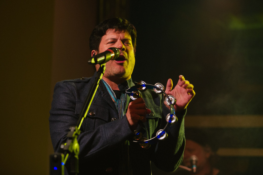 Paulo Ricardo se apresenta na festa de lançamento do Virgula.Mix