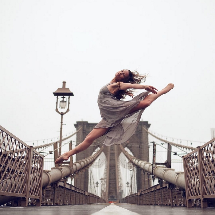 Fotógrafo Omar Roble faz série linda registrando bailarinos dançando em Manhattan