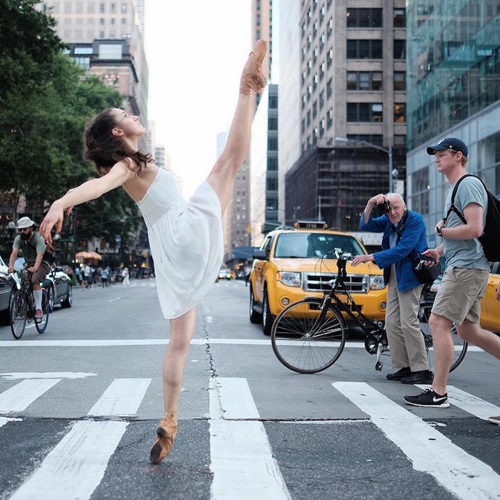 Fotógrafo Omar Roble faz série linda registrando bailarinos dançando em Manhattan