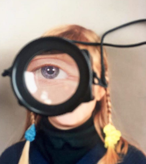 Eva O’Leary se concentra em fotografar a beleza da estranheza e diferenças das pessoas