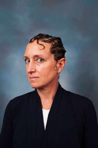 A americana Endia Beal é especialista em retratos e ganhou reconhecimento pela série que registra mulheres negras em seus primeiros dias de trabalho