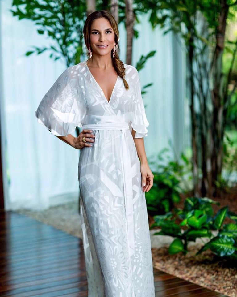 Ivete Sangalo, 1,77 m