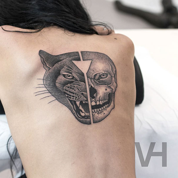 O tatuador alemão Valentin Hirsch combina simetria e elementos da natureza em tatuagens que mais parecem verdadeiras obras de arte. Olha só que animal!