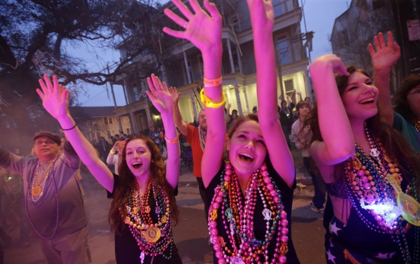 O Carnaval de New Orleans enlouquece a cidade americana durante todo o mês de fevereiro. Com 20 e poucos anos, você terá mais energia para curtir a capital do jazz, mas a cidade com certeza vale ser visitada mais de uma vez na vida.