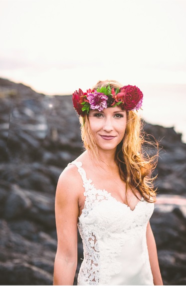 Lauren e Alex toparam a sugestão da fotógrafa Jenna Lee e posaram para ensaio de casamento no Kilauea, um dos vulcões ativos do Havaí. 