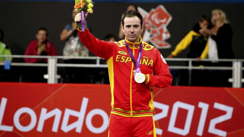 O atleta de tênis de mesa não disputa uma Paraolimpíada desde Sidney 2000, ou seja, seu retorno tem sido bastante celebrado. Álvaro é o atual campeão mundial e europeu na categoria 6 da modalidade