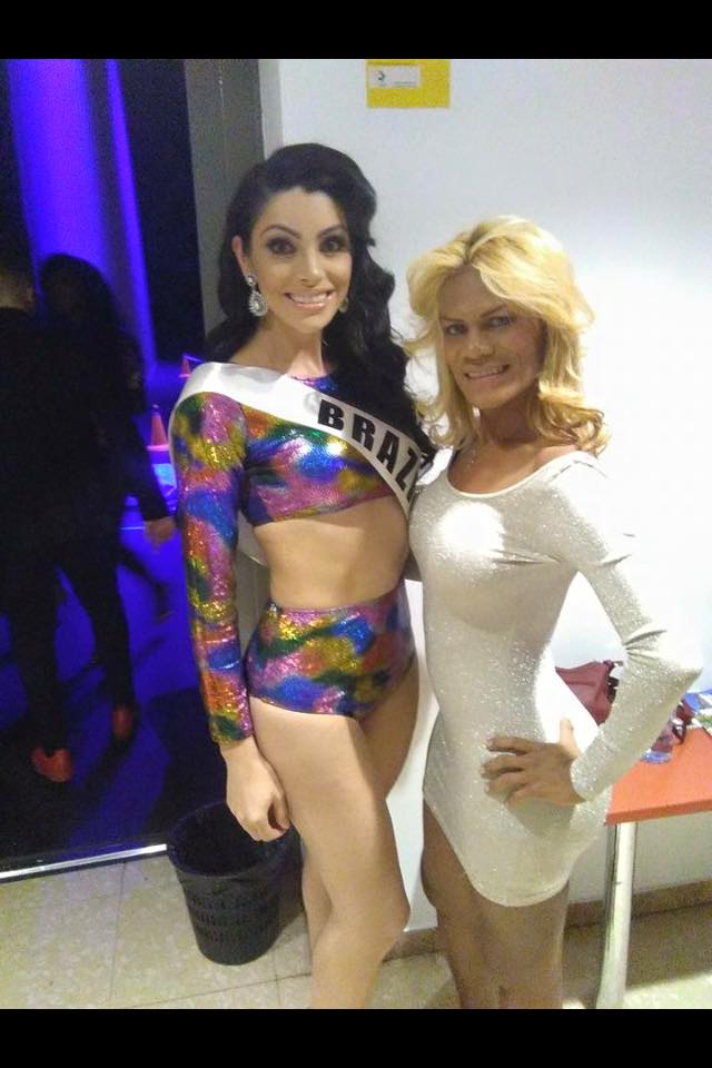 Rafaela Manfrini, de 30 anos, foi eleita trans mais bonita do mundo