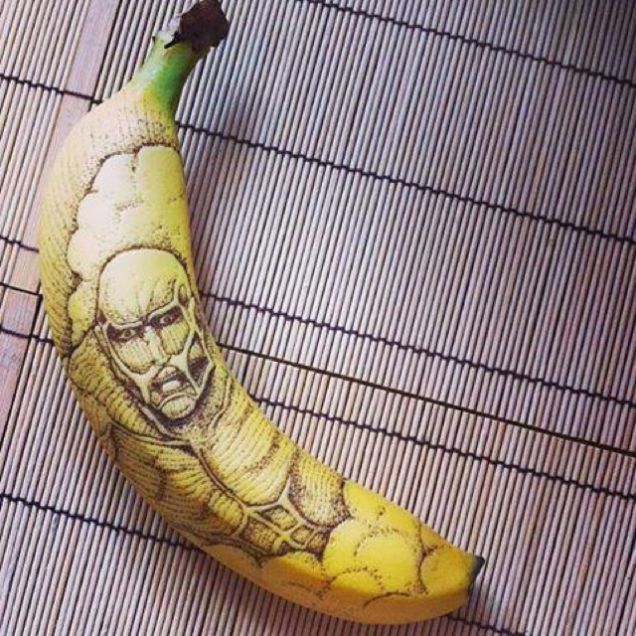 Tatuagens em bananas deixam japonês famoso