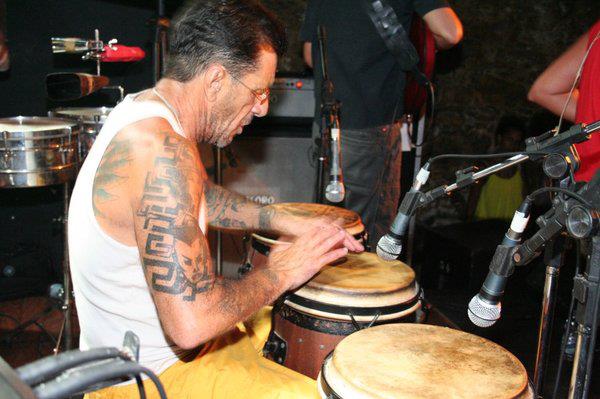 Peninha, percussionista do Barão Vermelho