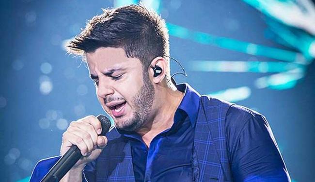 O sertanejo Cristiano Araújo chocou o Brasil ao morrer em um acidente de carro em uma estrada de Goiás, aos 29 anos