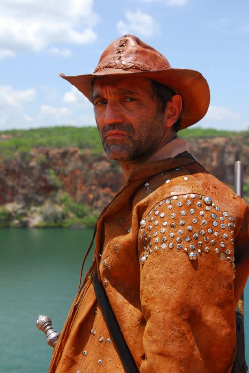 A novela das 18h foi a primeira em que o ator trabalhou. Nela, ele viveu o Capitão Herculano Araújo