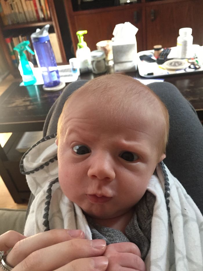 O filho de Molly Mikos faz as caretas mais expressivas de todas
