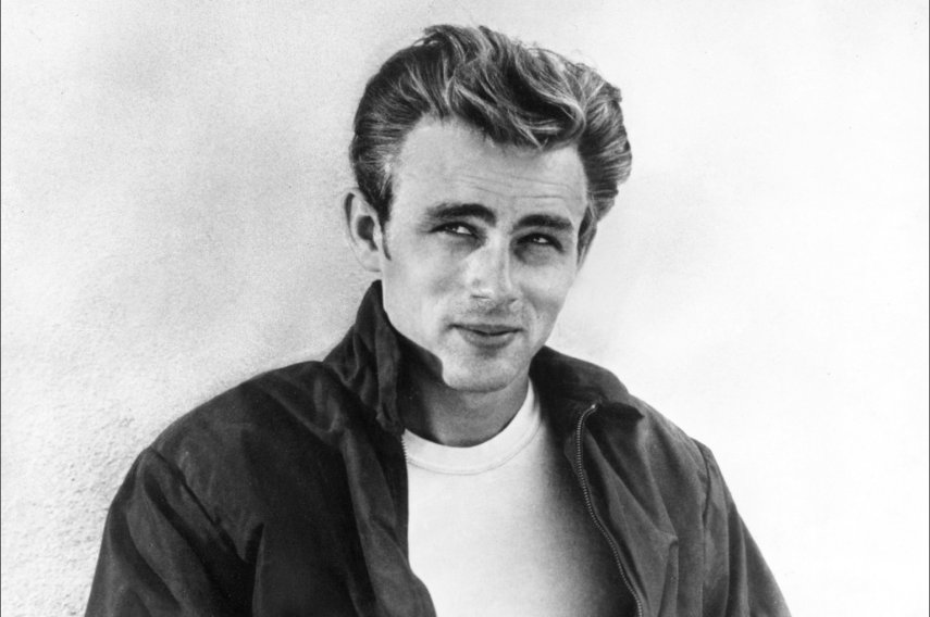 James Dean morreu aos 24 anos em um acidente de carro em 1995, no auge da sua vida