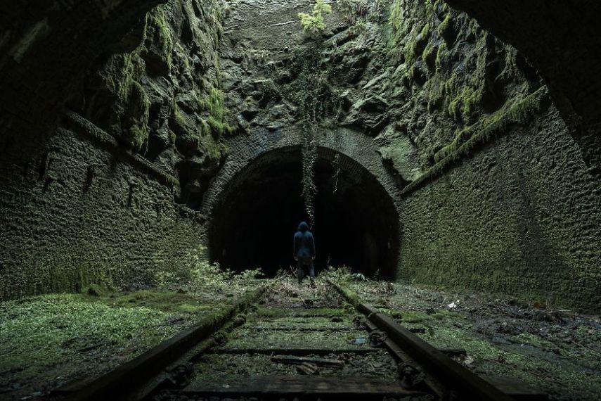 O fotógrafo inglês Simon Yeung é o dono do conta de Instagram @irnmonkey, que reúne lugares incríveis e abandonados