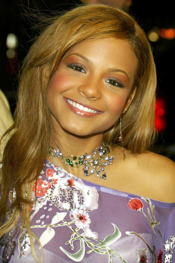 Em 2004, Christina Milian apostou em maquiagem uniforme de mesmo tom