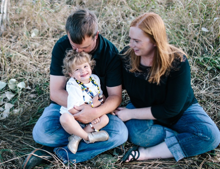 Projeto nos Estados Unidos reúne fotógrafos voluntários para registrar momentos divertidos entre crianças em tratamento contra o câncer e suas famílias. Lindo! <3