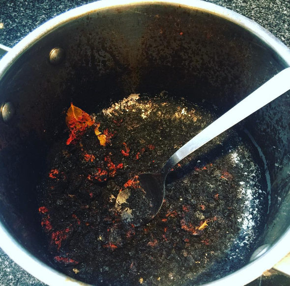 Estas fotos mostram que cozinhar não é o rolê ideal para algumas pessoas