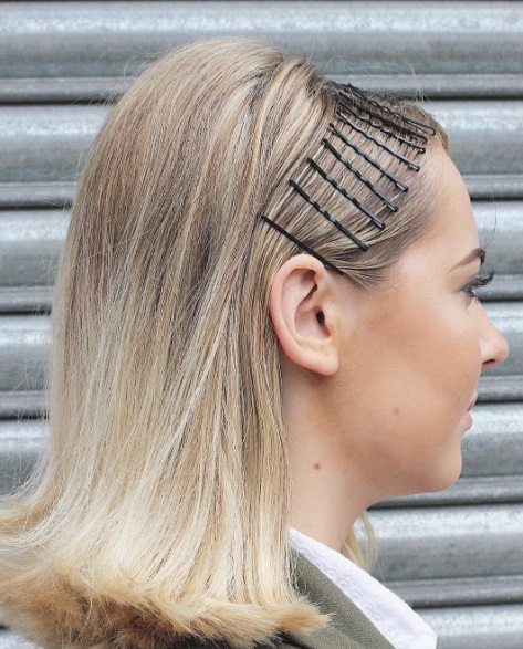 Confira maneiras divertidas, criativas e prátias de usar grampos aparentes no cabelo