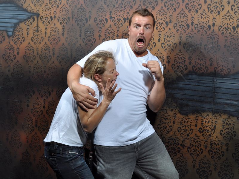 Casa do terror Nightmares Fear Factory, em Ontario, no Canadá, deixou estas pessoas assim!