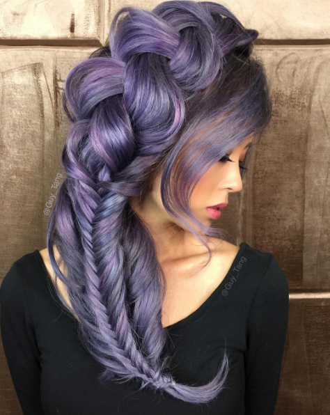 O americano Guy Tang faz sucesso nas redes sociais com criações de tinturas incríveis para os cabelos. E aí, tem coragem de colorir os fios assim?