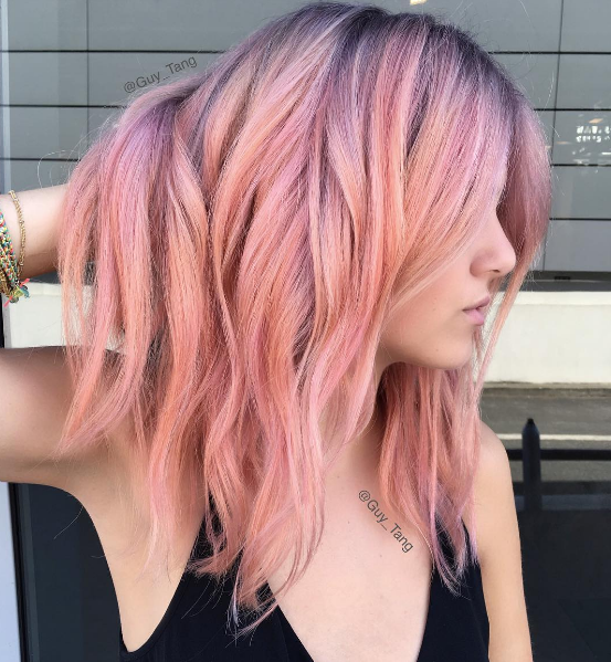 O americano Guy Tang faz sucesso nas redes sociais com criações de tinturas incríveis para os cabelos. E aí, tem coragem de colorir os fios assim?