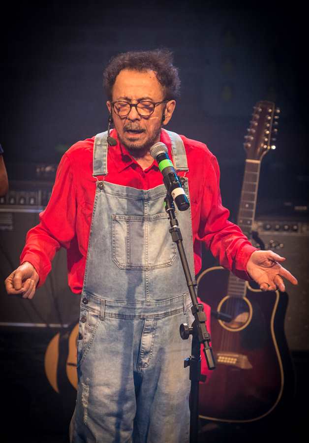 Tom Zé no lançamento de 'Canções Eróticas de Ninar'