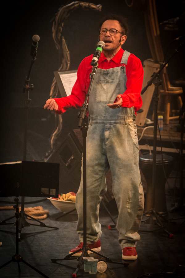 Tom Zé no lançamento de 'Canções Eróticas de Ninar'