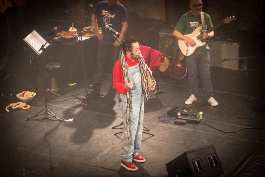 Tom Zé no lançamento de 'Canções Eróticas de Ninar'