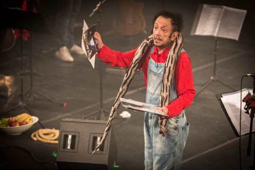 Tom Zé no lançamento de 'Canções Eróticas de Ninar'