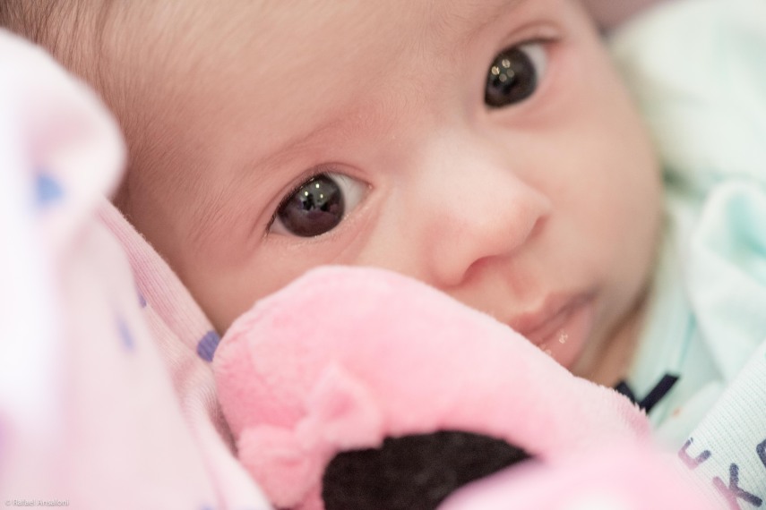 Foto de Rafael Ansaloni, que registrou visão de mundo da filha, Luiza