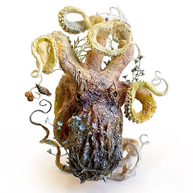 Ellen Jewett combina fauna, flora e fantasia