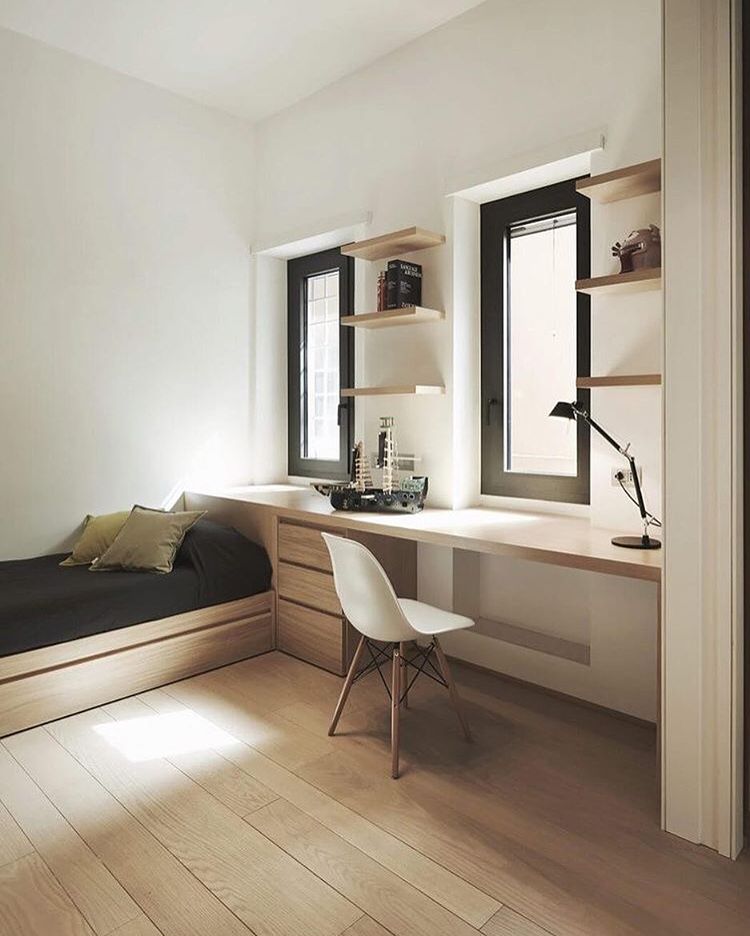 A conta de Instragram Minimal Setups (@minimalsetups) reúne ideias para montar e organizar seu espaço de home office