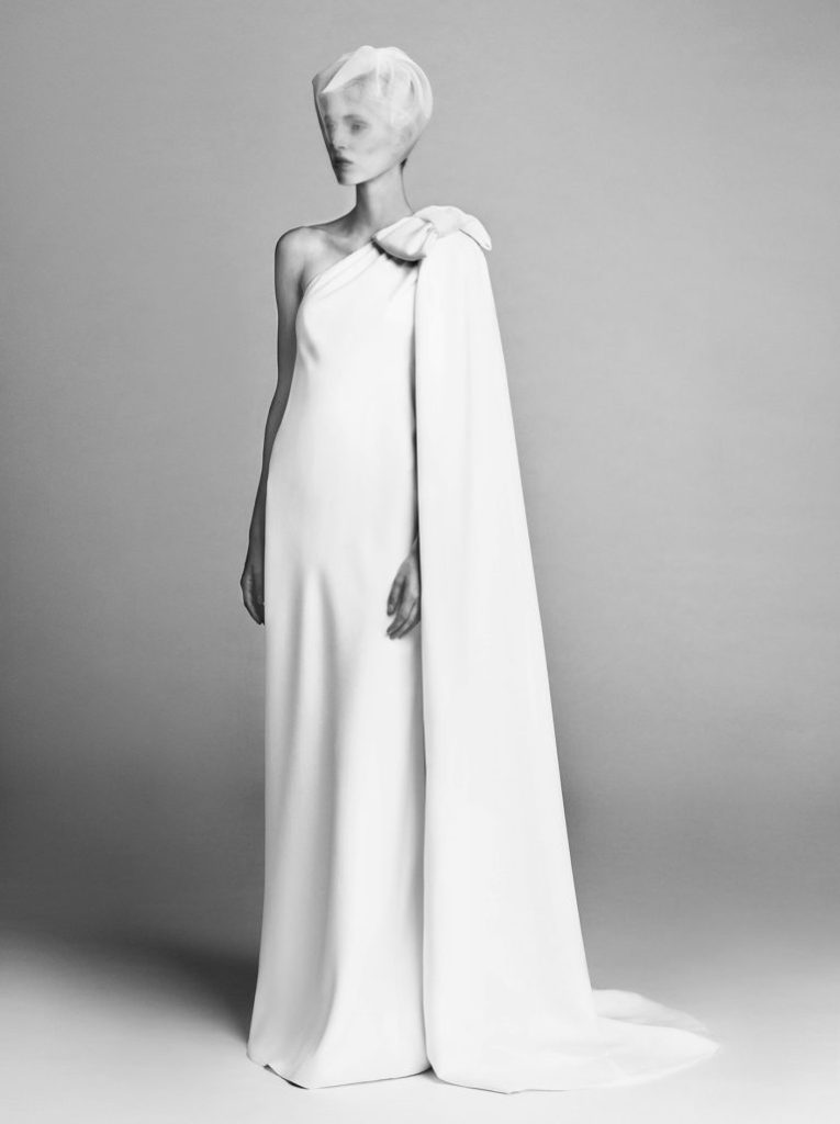 A coleção é da grife Viktor & Rolf