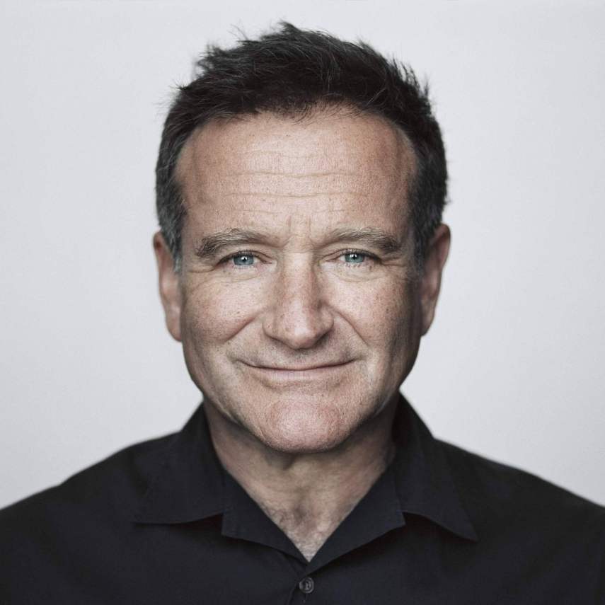 Nessa teoria, algumas pessoas acreditaram que Robin William, que cometeu suicídio em 2014, teria sido assassinado pelos Illuminati. A evidência seria um episódio de Family Guy, em que Peter Giffin transforma tudo o que toca em Robin Williams. Os teóricos dizem que a BBC já sabia que o ator teria morrido