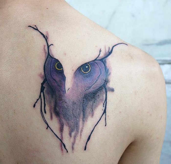 Inspirações para quem sonha em tatuar uma ave no corpo