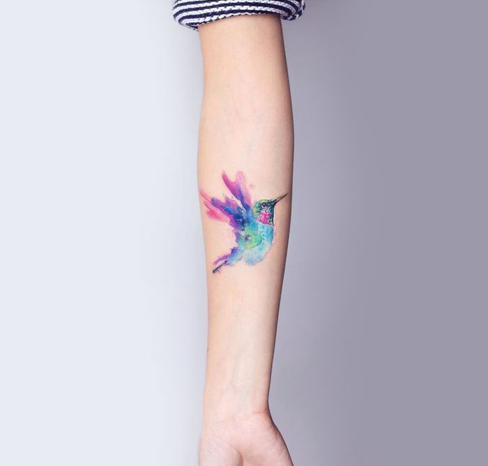 Inspirações para quem sonha em tatuar uma ave no corpo