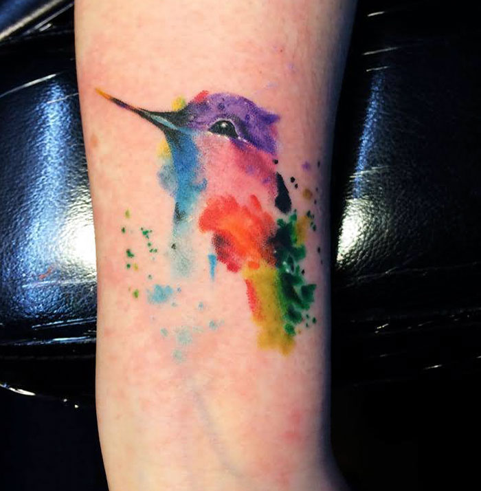 Inspirações para quem sonha em tatuar uma ave no corpo