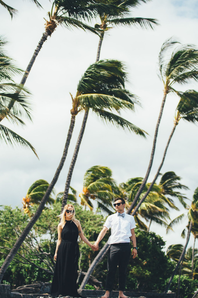 Este casal não se preocupou com nenhum detalhe da cerimônia e acabou transformando o casamento no momento mais mágico justamente pela simplicidade e companhia das pessoas que mais amam