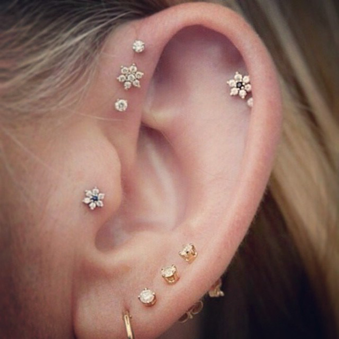 Constelação de piercings vira moda