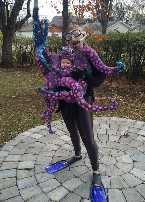 Pais e filhos que detonaram juntos no Halloween