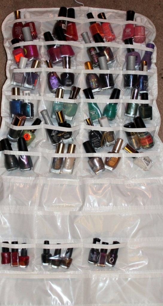 Esmaltes perdidos pela casa? Nunca mais!